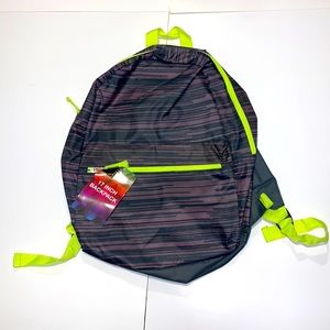 NWT KIDS BACK PACK 17 INCHES